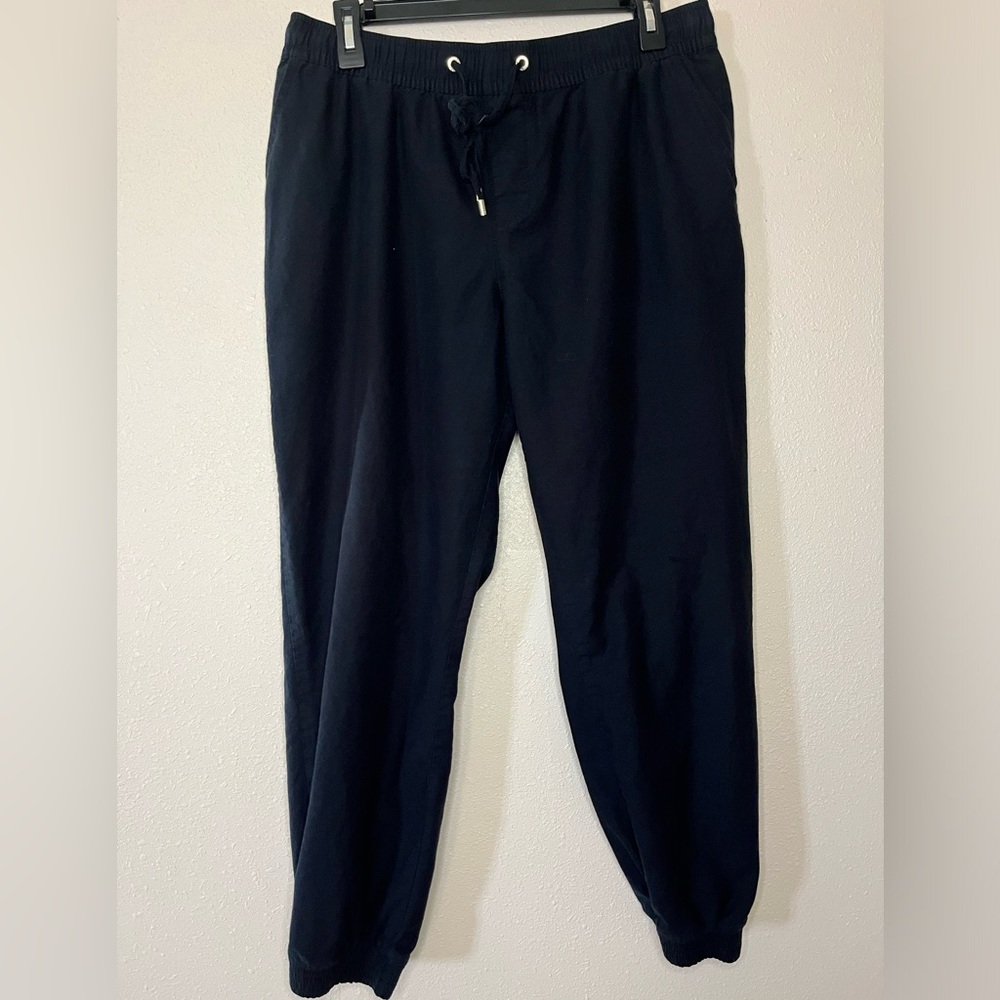 Calvin Klein black womens pants. Size M